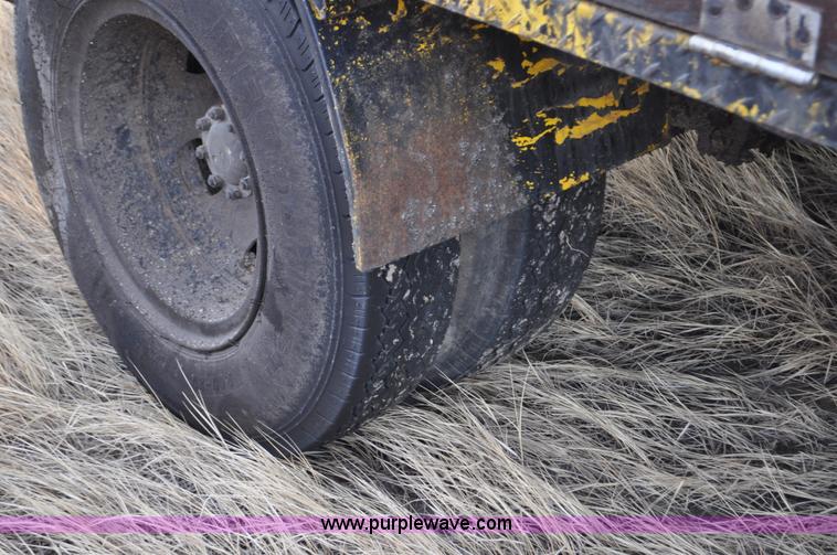 image for item C3347 1967 Ford 95 oil distribution truck