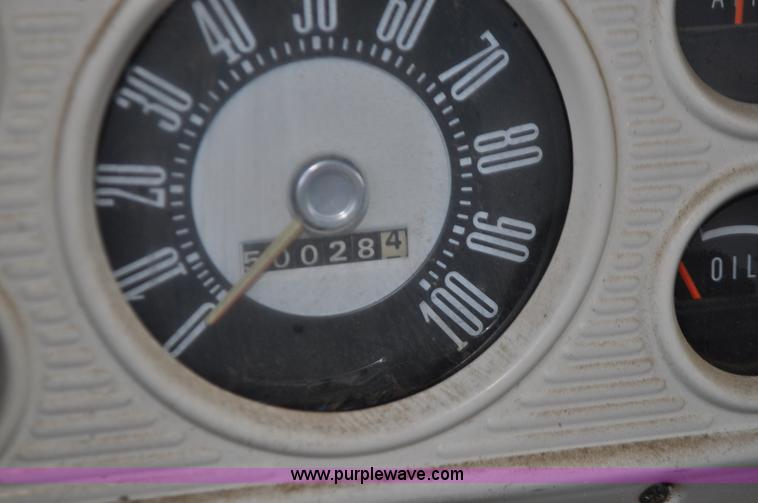 image for item C3347 1967 Ford 95 oil distribution truck