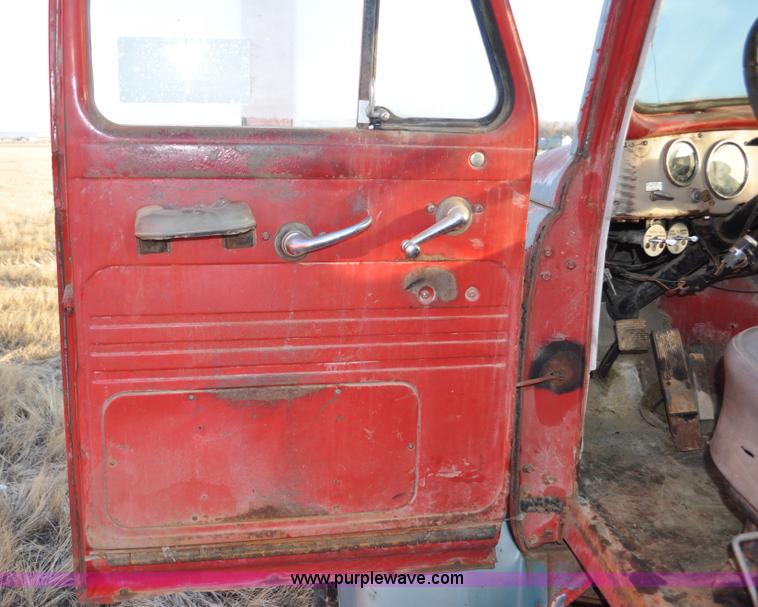 image for item C3349 1958 International R200 truck