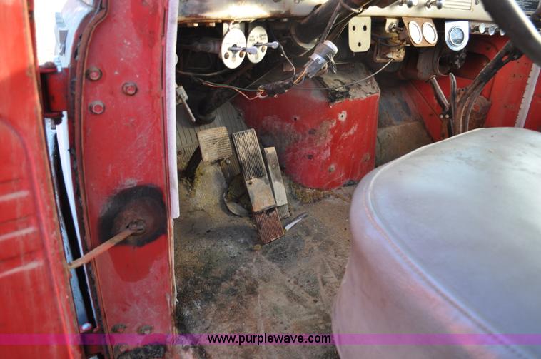 image for item C3349 1958 International R200 truck