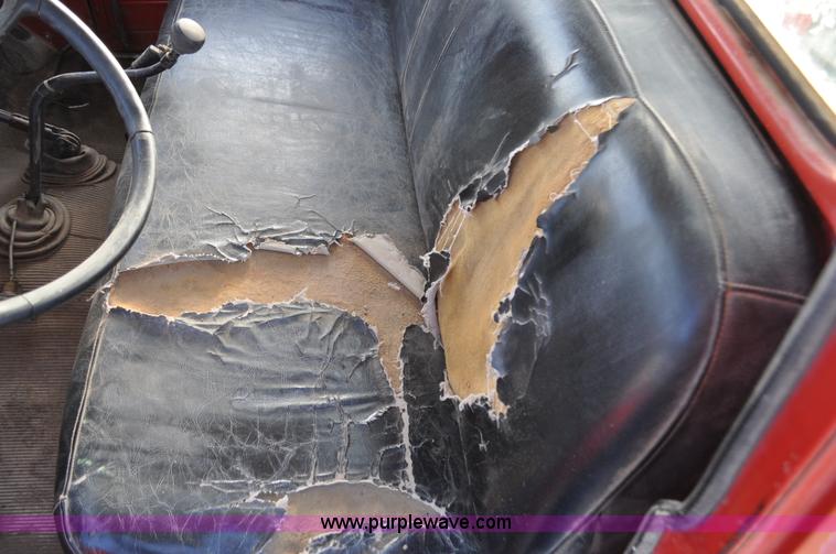 image for item C3350 1975 International 16010 Loadstar washer truck