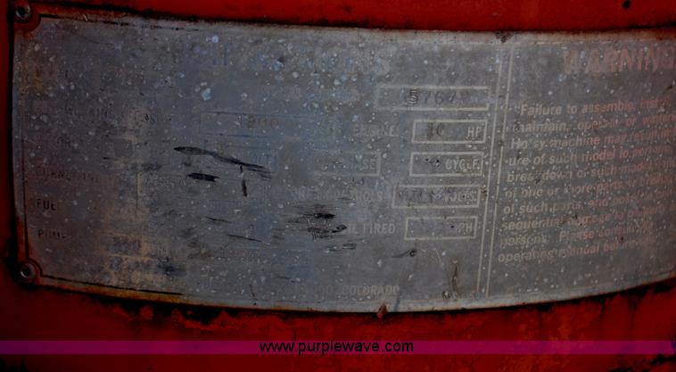 image for item C3350 1975 International 16010 Loadstar washer truck