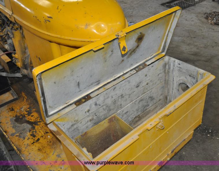 image for item C3352 Hobart DC welder