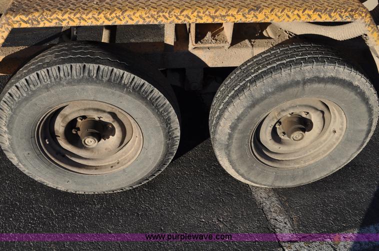 image for item C3357 AMZ Jetair pot hole patcher