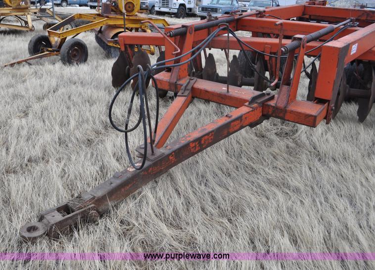 image for item C3358 Kewanee 2000 road disk