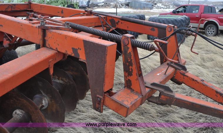 image for item C3358 Kewanee 2000 road disk