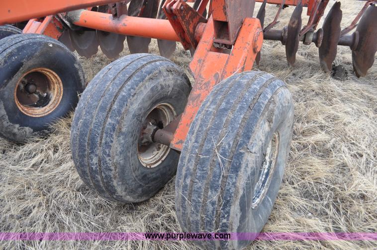 image for item C3358 Kewanee 2000 road disk