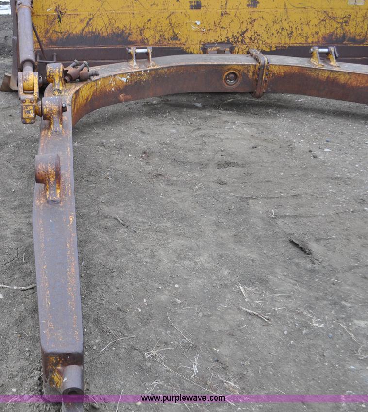 image for item C3366 Caterpillar D8 14' angle dozer blade