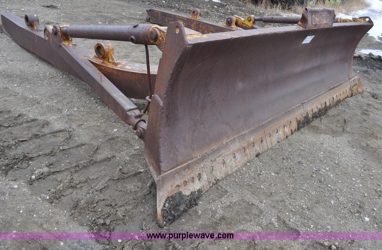 image for item C3366 Caterpillar D8 14' angle dozer blade