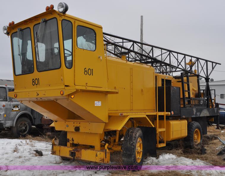 image for item C3376 Oshkosh truck with Acker drill rig