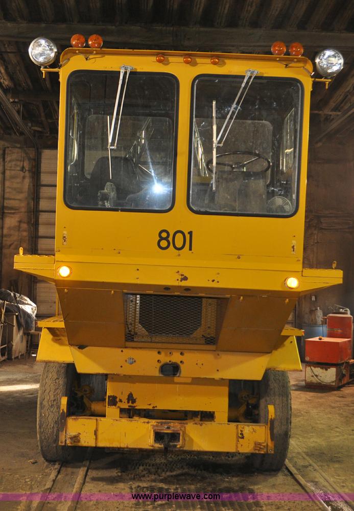 image for item C3376 Oshkosh truck with Acker drill rig