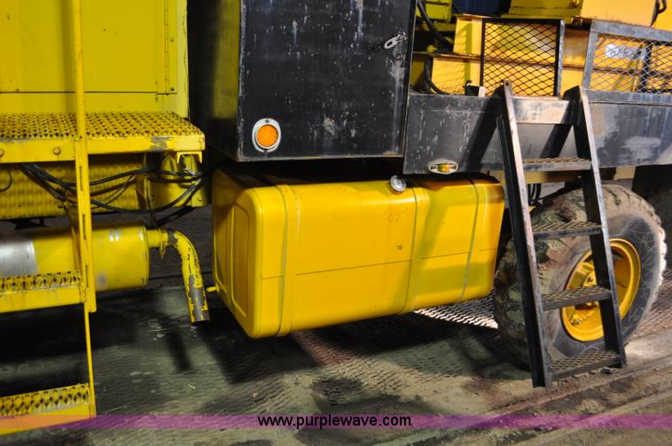 image for item C3376 Oshkosh truck with Acker drill rig