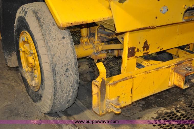 image for item C3376 Oshkosh truck with Acker drill rig