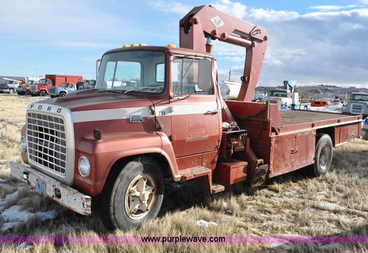 image for item C3377 1980 Ford 7000 Fleet Equipment Corp. tire service truck