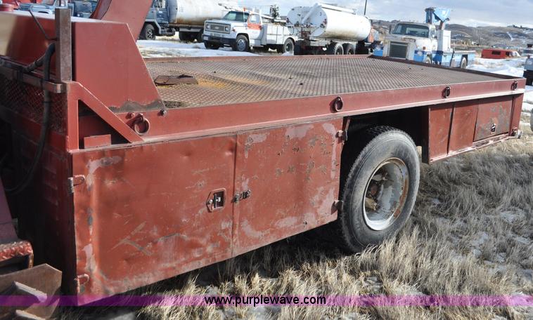 image for item C3377 1980 Ford 7000 Fleet Equipment Corp. tire service truck