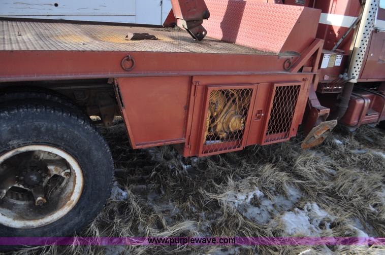 image for item C3377 1980 Ford 7000 Fleet Equipment Corp. tire service truck