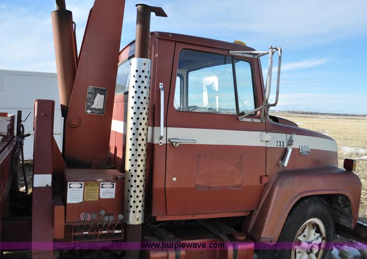 image for item C3377 1980 Ford 7000 Fleet Equipment Corp. tire service truck