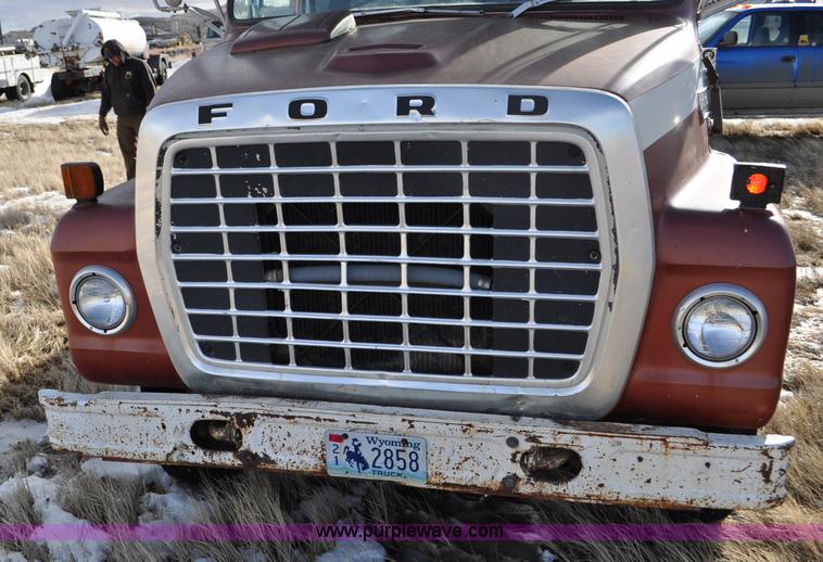 image for item C3377 1980 Ford 7000 Fleet Equipment Corp. tire service truck