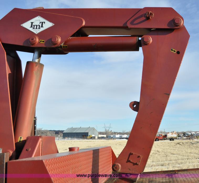 image for item C3377 1980 Ford 7000 Fleet Equipment Corp. tire service truck