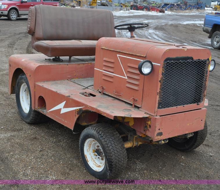 image for item C3383 1970 Northwestern Motor Company airport tug truck