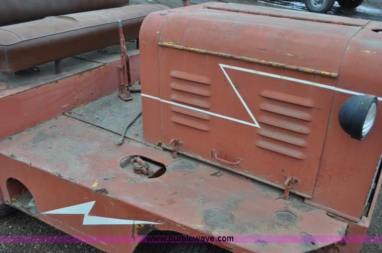 image for item C3383 1970 Northwestern Motor Company airport tug truck