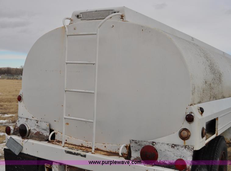 image for item C3401 1952 Trailmobile 34' tanker trailer