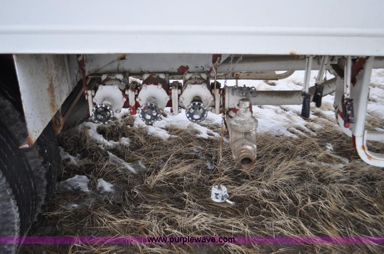 image for item C3401 1952 Trailmobile 34' tanker trailer