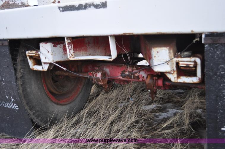 image for item C3401 1952 Trailmobile 34' tanker trailer