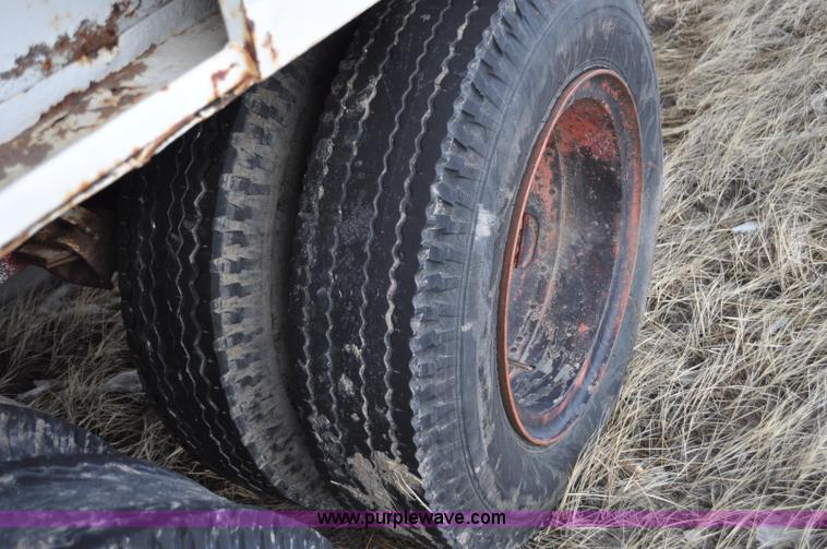 image for item C3401 1952 Trailmobile 34' tanker trailer