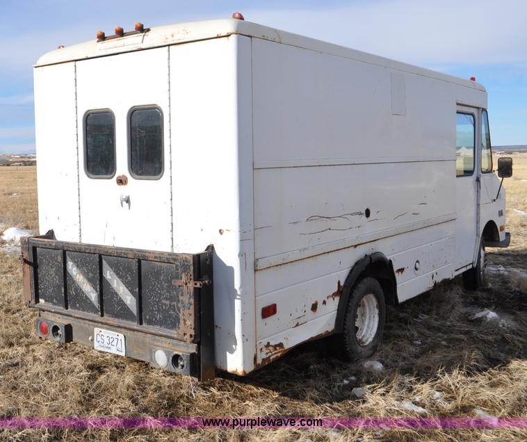 image for item C3402 1977 Chevrolet C30 step van