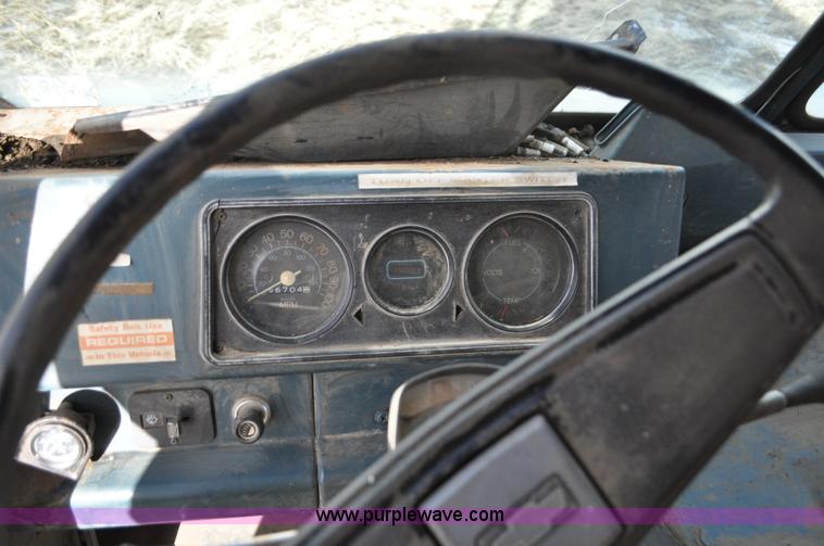 image for item C3402 1977 Chevrolet C30 step van