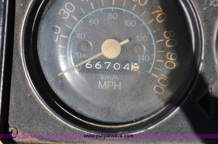 image for item C3402 1977 Chevrolet C30 step van