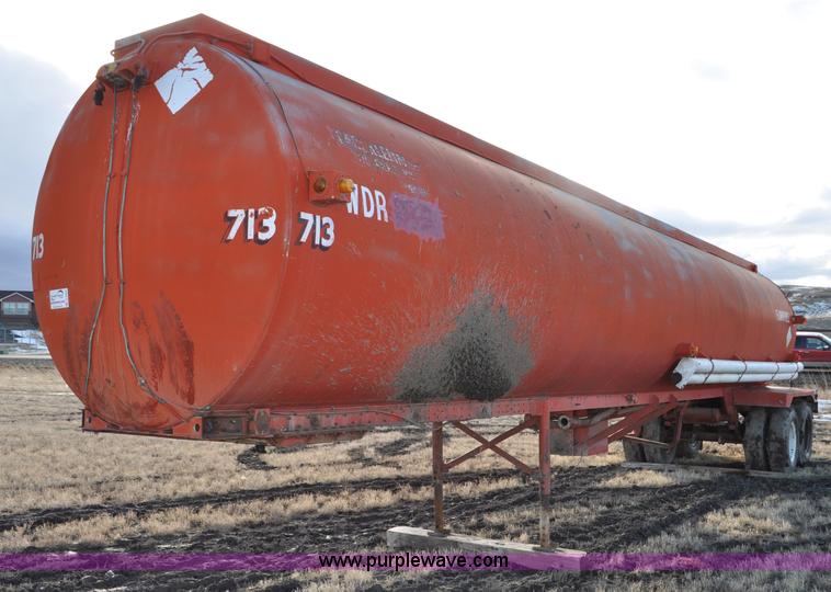 image for item C3404 1960 Trailmobile 38' aluminum tanker trailer
