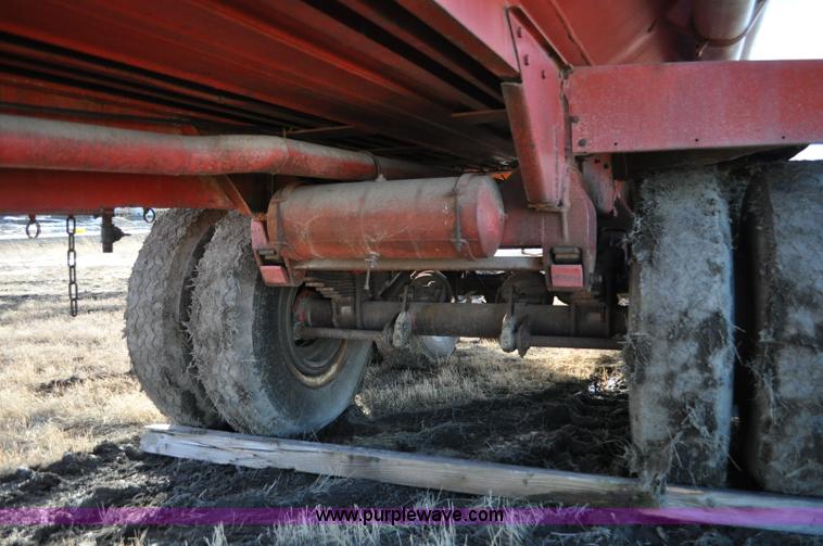 image for item C3404 1960 Trailmobile 38' aluminum tanker trailer