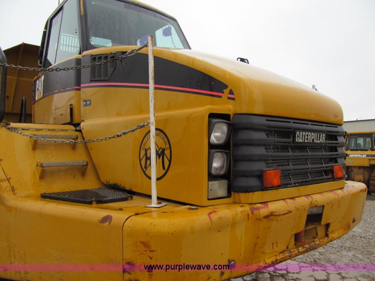 image for item D7159 2006 Caterpillar 740 articulated dump truck