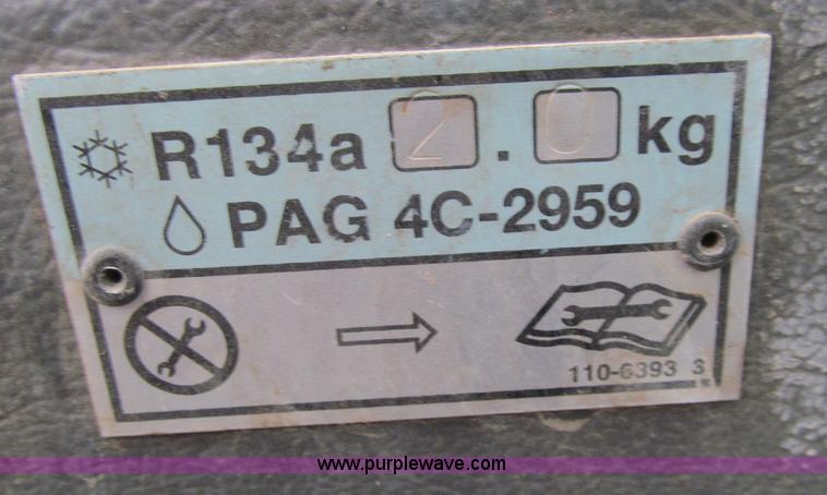 image for item D7159 2006 Caterpillar 740 articulated dump truck