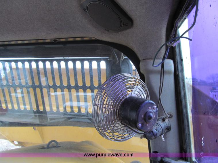 image for item D7159 2006 Caterpillar 740 articulated dump truck