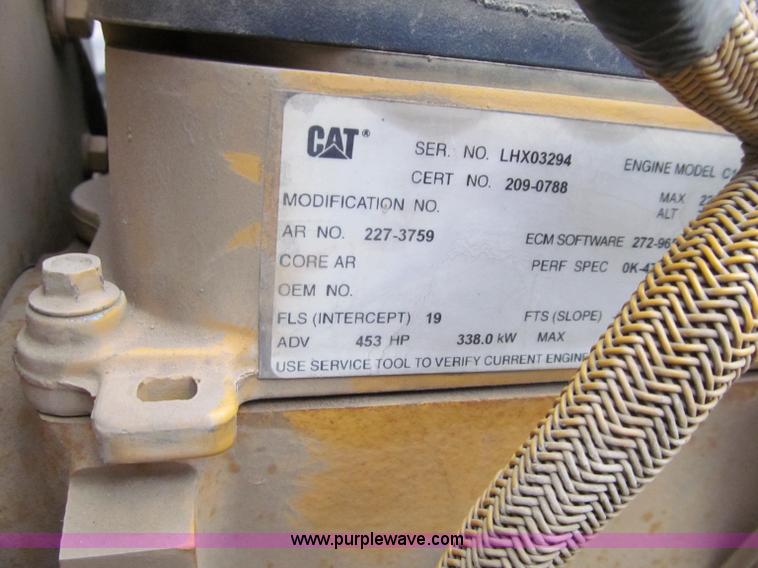 image for item D7159 2006 Caterpillar 740 articulated dump truck