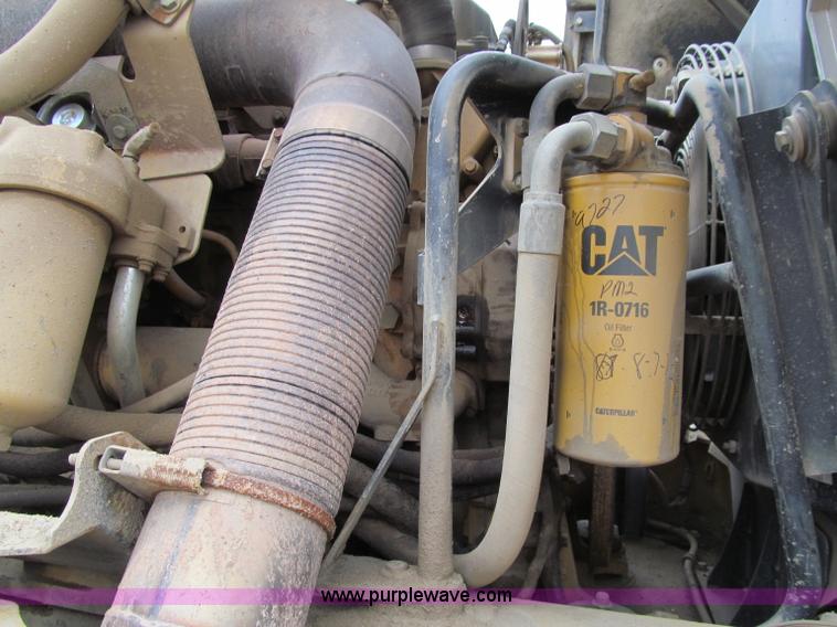 image for item D7159 2006 Caterpillar 740 articulated dump truck