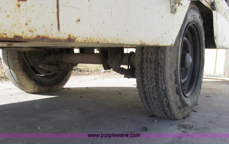 image for item D7167 Ingersoll-Rand 375 cfm portable air compressor