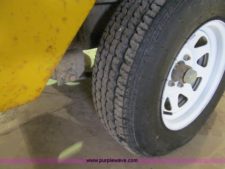 image for item D7168 Sullair portable air compressor