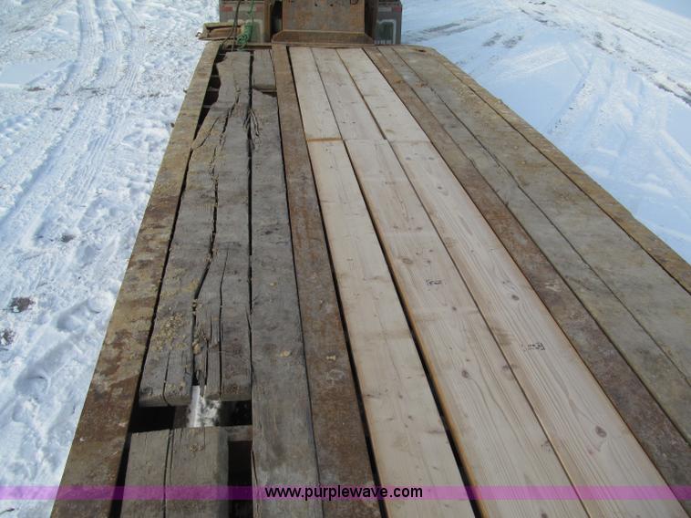 image for item F5909 1996 Dynaweld lowboy trailer