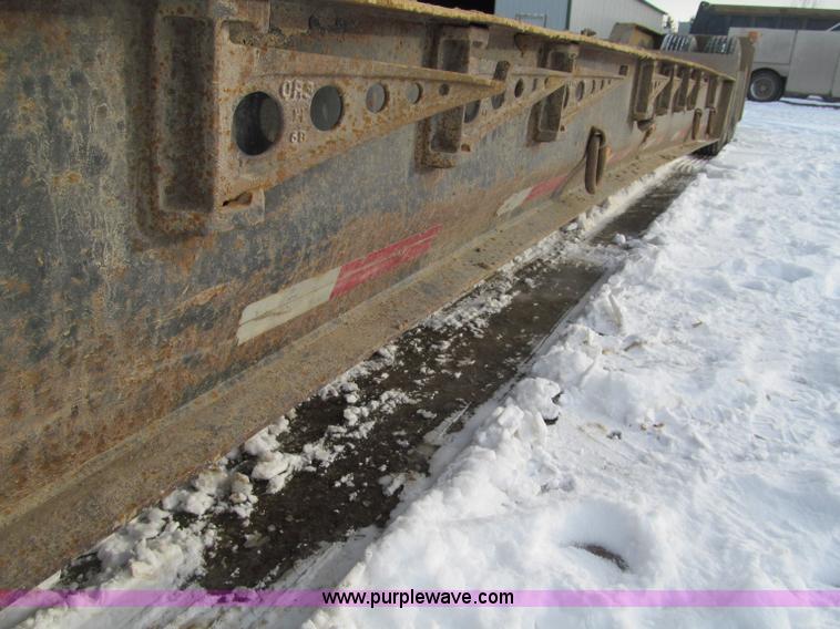 image for item F5909 1996 Dynaweld lowboy trailer