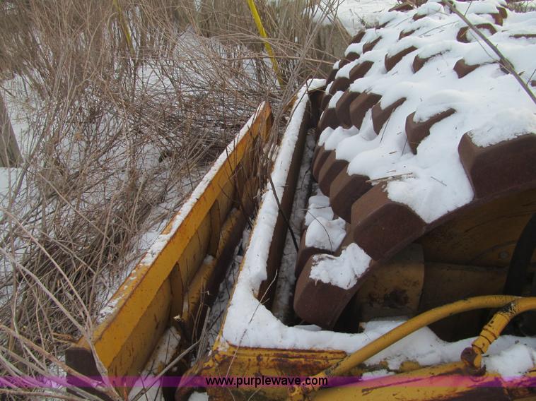 image for item F5910 Hyster C600 series pad foot roller