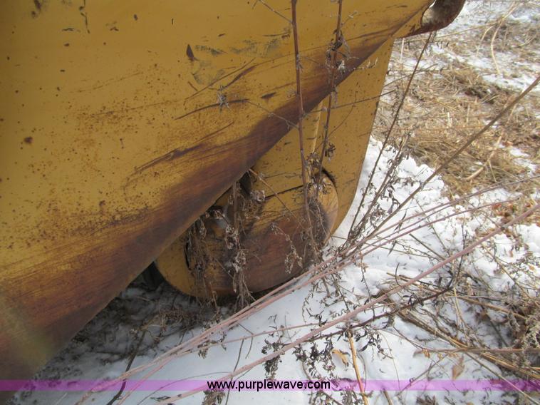 image for item F5910 Hyster C600 series pad foot roller