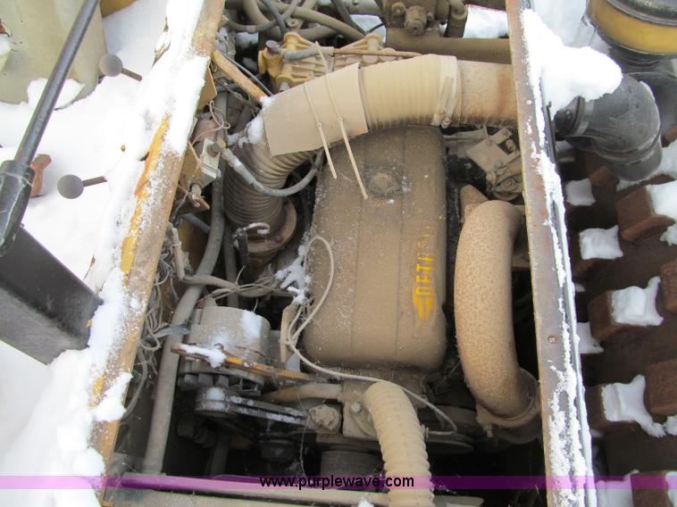 image for item F5910 Hyster C600 series pad foot roller