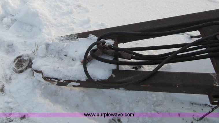 image for item F5911 Portable water tank trailer