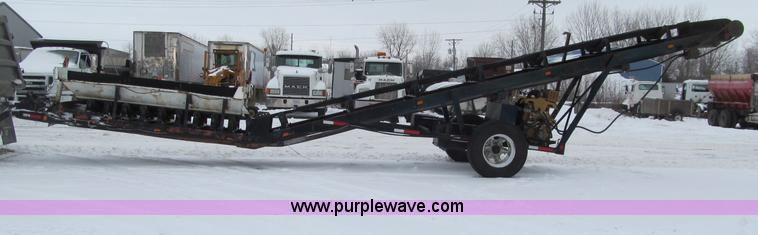 image for item F5913 Shop built loading conveyor