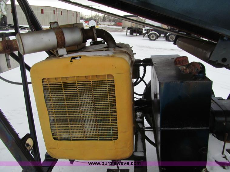 image for item F5913 Shop built loading conveyor