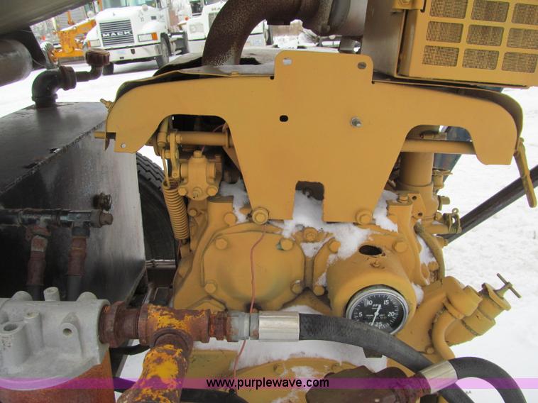 image for item F5913 Shop built loading conveyor